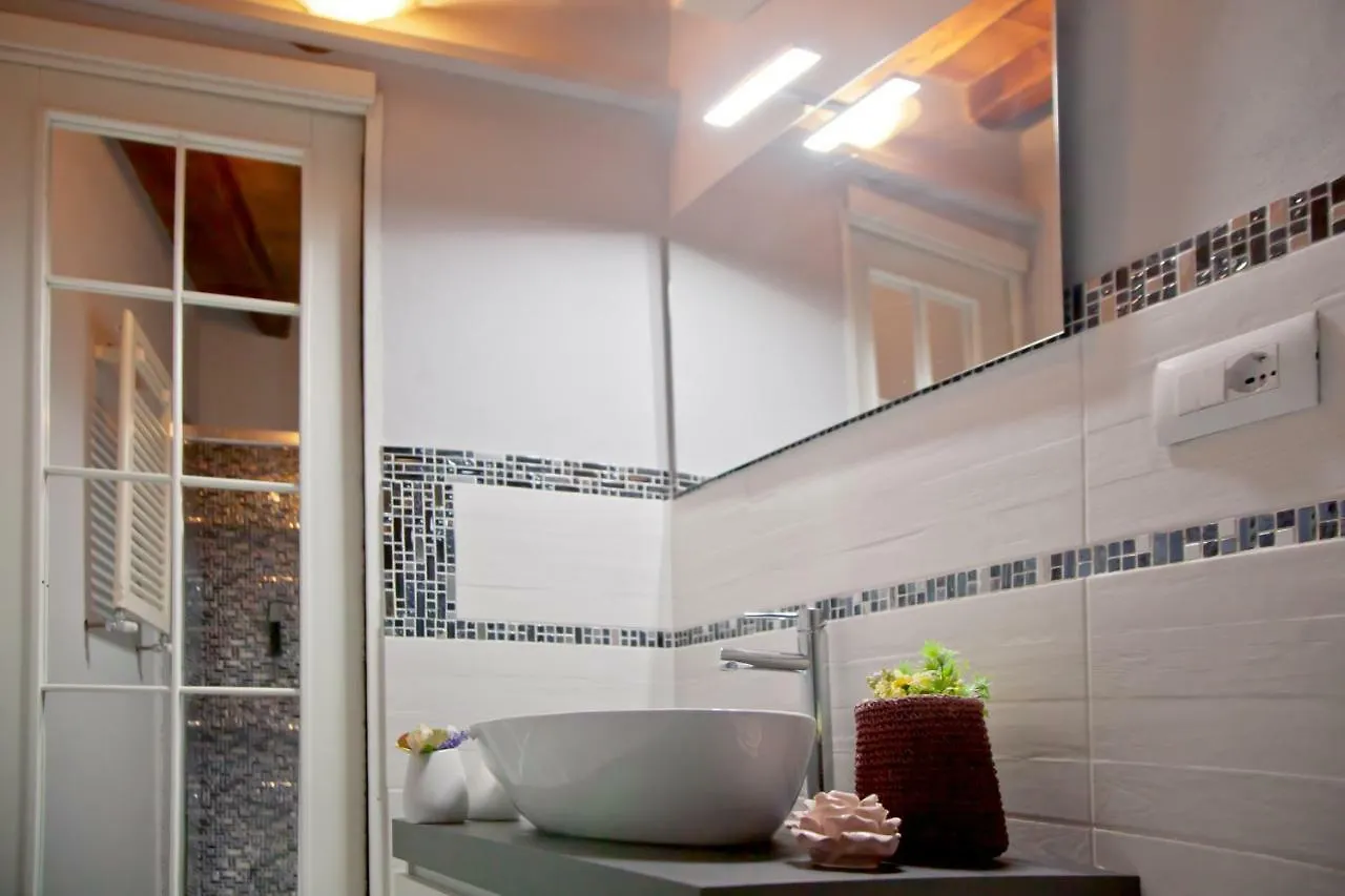Florence Tower Apartment Italy